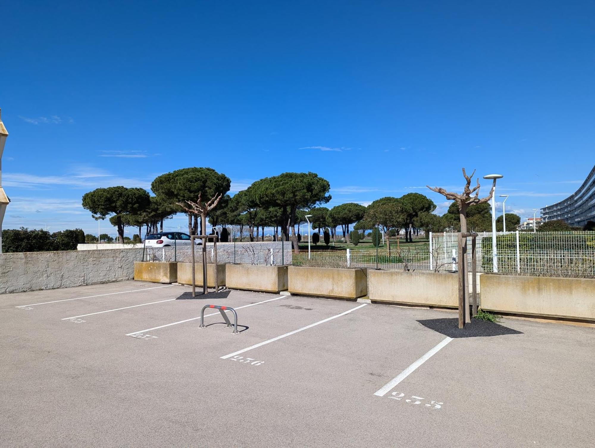 Sol-Y-Days Mathilde, Agreable Appartement En Rez-De-Jardin Avec Parking Et Un Acces Direct A La Plage Le Grau-du-Roi Bagian luar foto